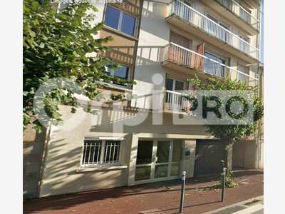 Local professionnel 16m² à louer à Limoges