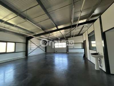 Local d'activité récent 235m² à louer à Limoges