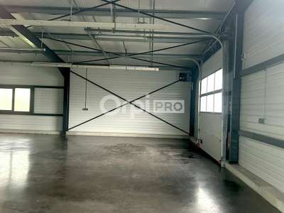 Local d'activité récent 235m² à louer à Limoges 