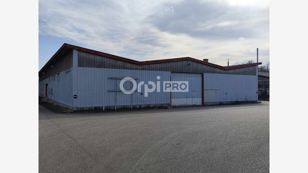 A louer local d'activités de 1000m² Sud Limoges