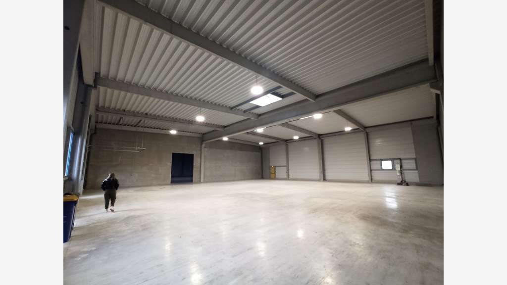 A louer dépôt industrie 600m² neuf à Limoges Nord