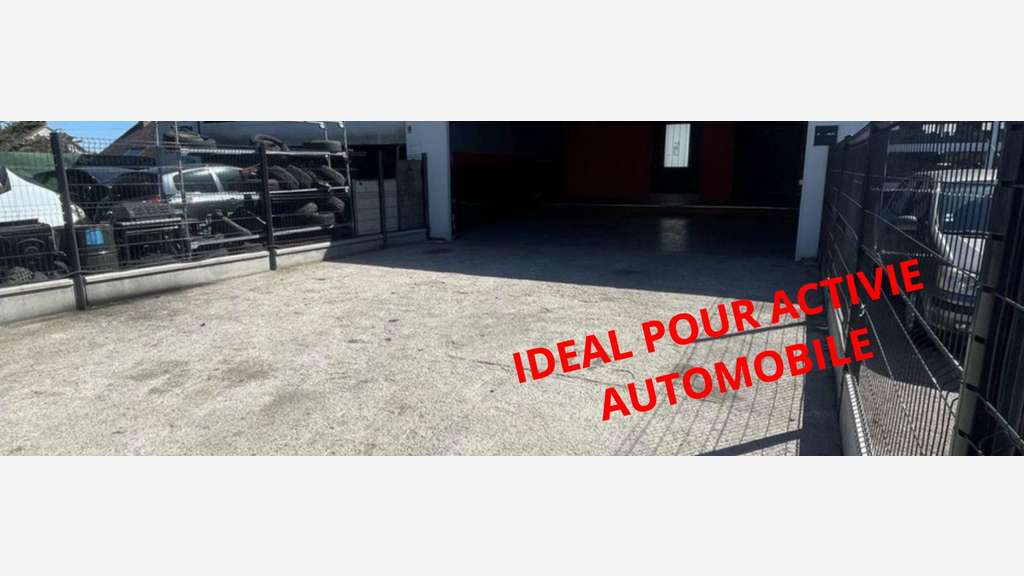 Local d'activité de 105m² à louer à Linas
