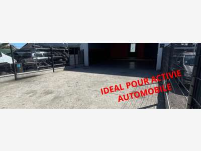 Local d'activité de 105m² à louer à Linas