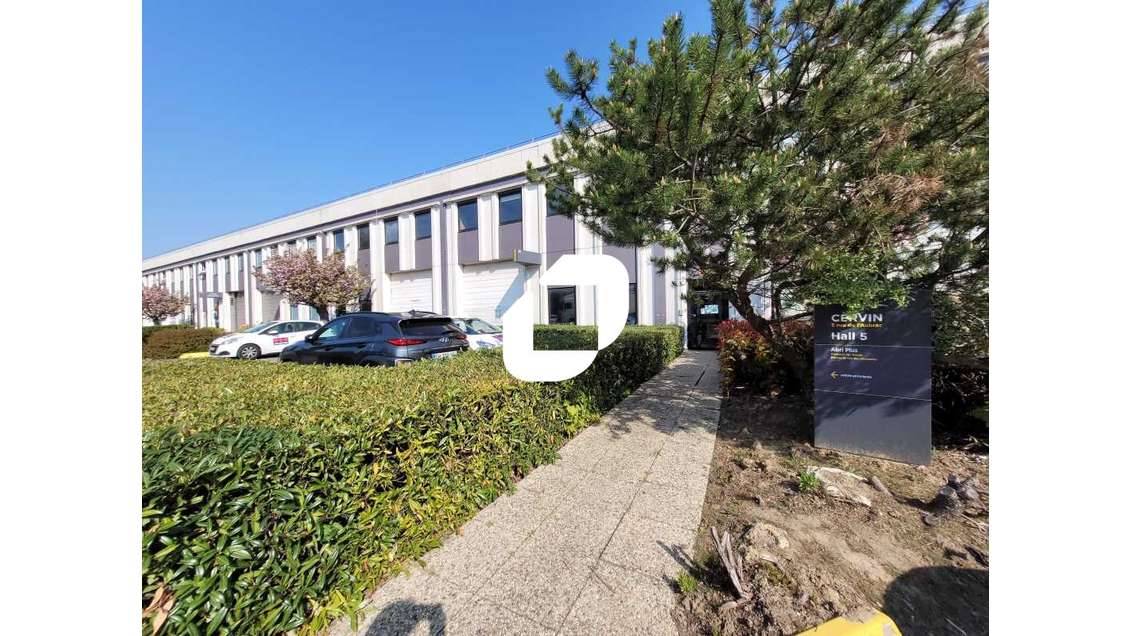 A louer Local d'activité 589m² Lisses