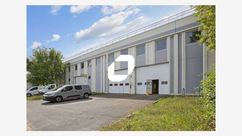 A louer Local d'activité 673m² Lisses