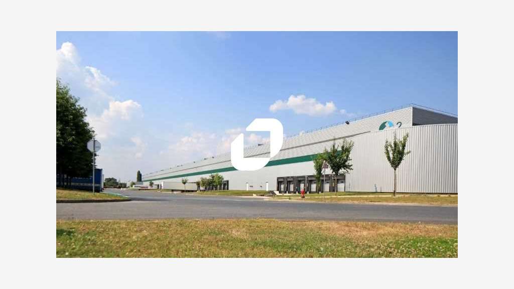 A louer Local d'activité 18132m² Lisses