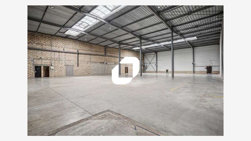 A louer Local d'activité 4542m² Lisses