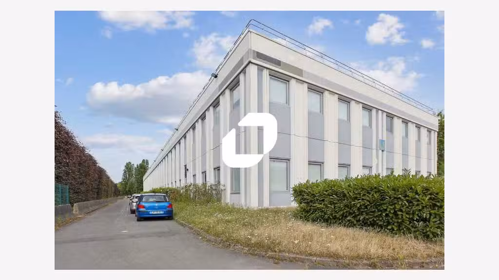 A louer Local d'activité 673m² Lisses