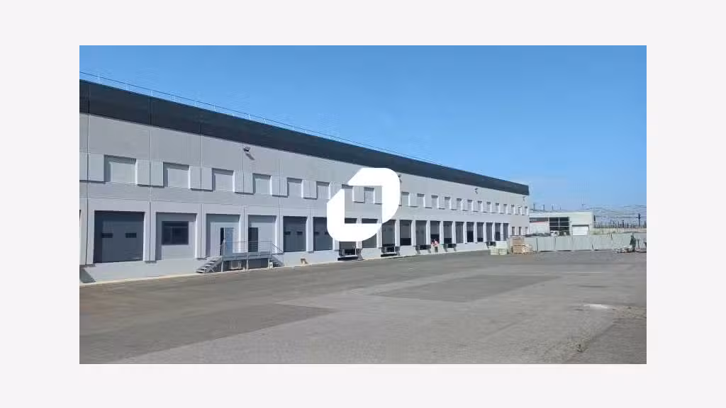 A louer Local d'activité 8018m² Lisses