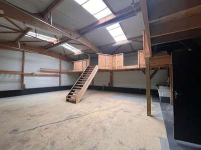 Local d'activité de 150m² à louer à Vannes Nord