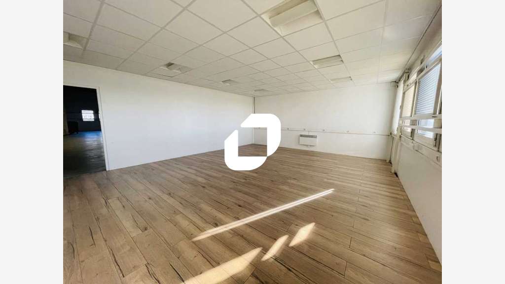 A louer Local d'activité 770m² Lognes