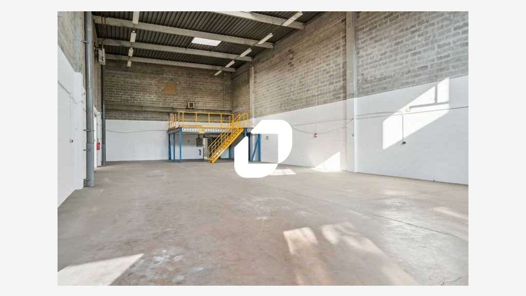 A louer Local d'activité 410m² Lognes