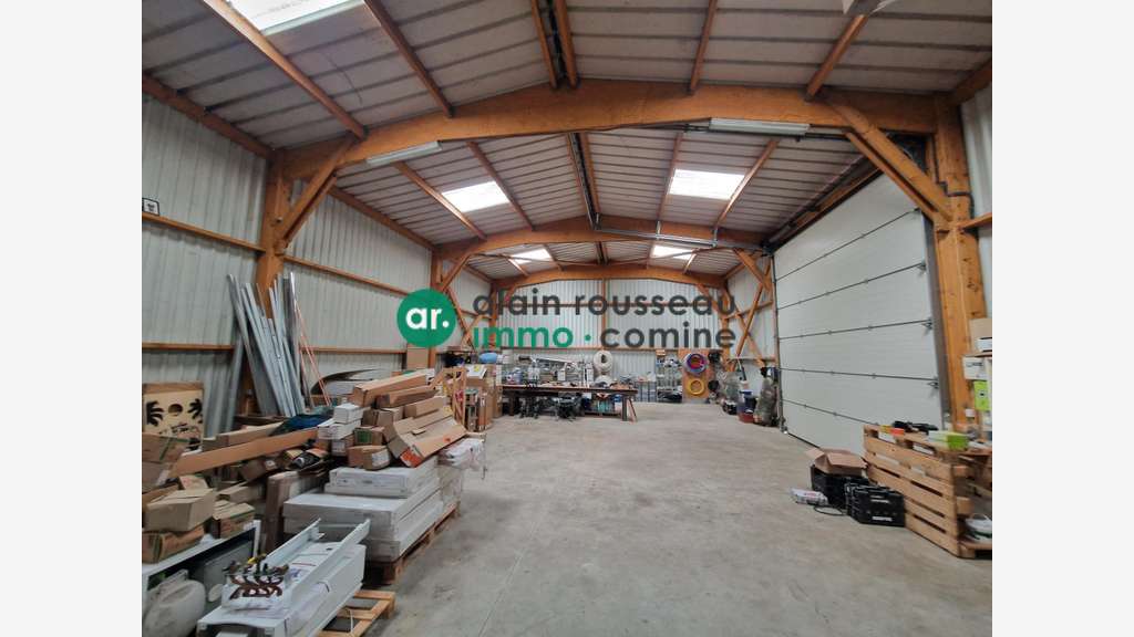 A louer local d'activité 280m² à Loire-Authion