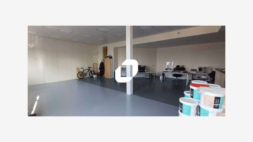 A louer Local d'activité 119m² Longnes