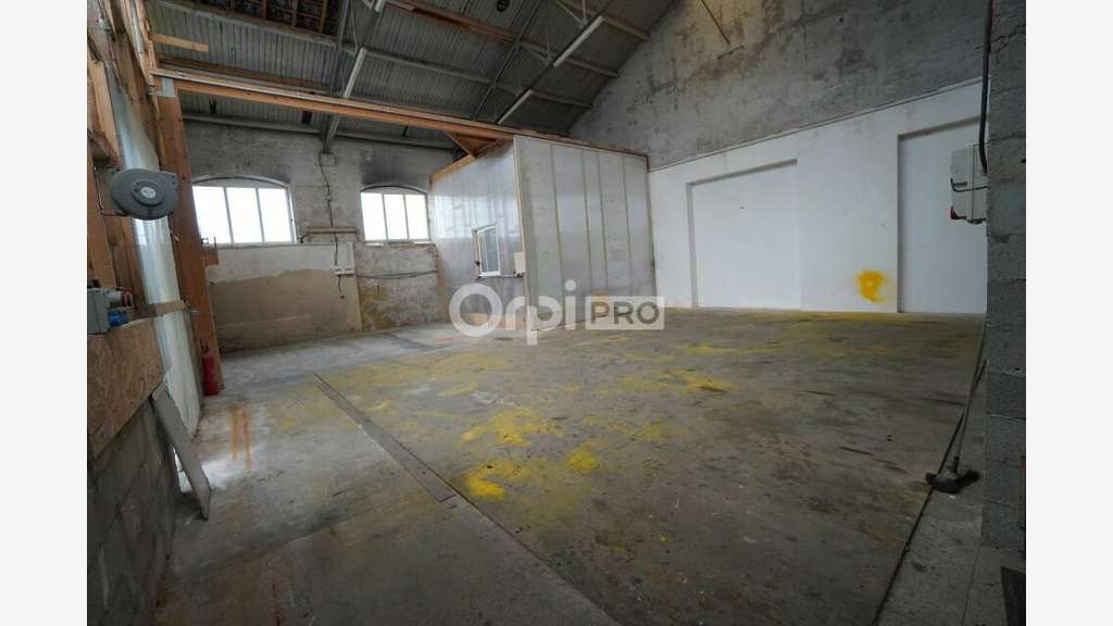 A louer local d'activité 195m² secteur Longvic