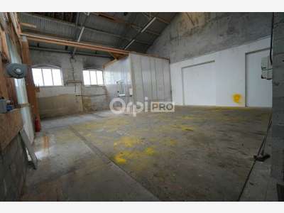 A louer local d'activité 195m² secteur Longvic