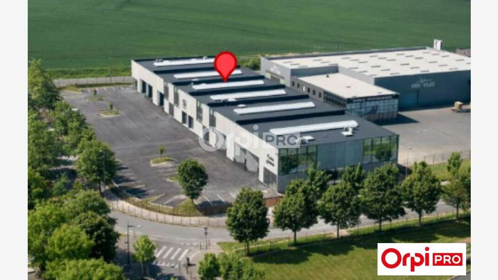 A louer local d'activité récent 400m² à Loos