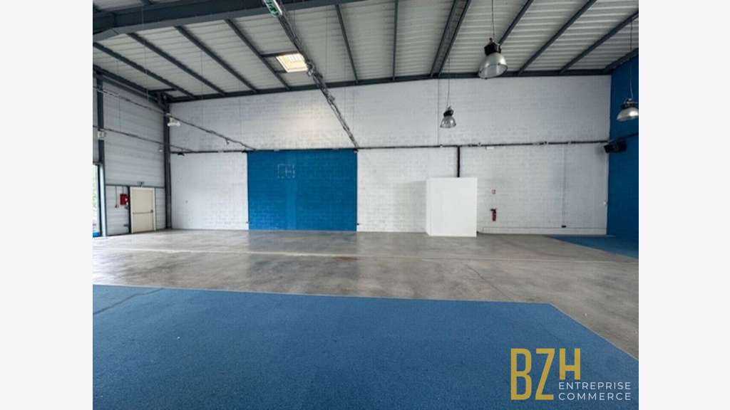 Local commercial 300m² à louer axe passant Lorient