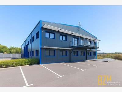A louer bureaux et stockage Lorient ZA Kerpont 