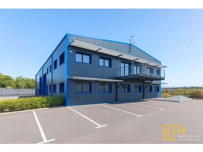 Location Locaux d'activités - Entrepôts à Lorient