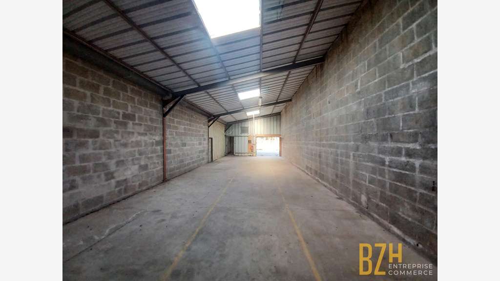 A louer local d'activité 200m² secteur de Lorient