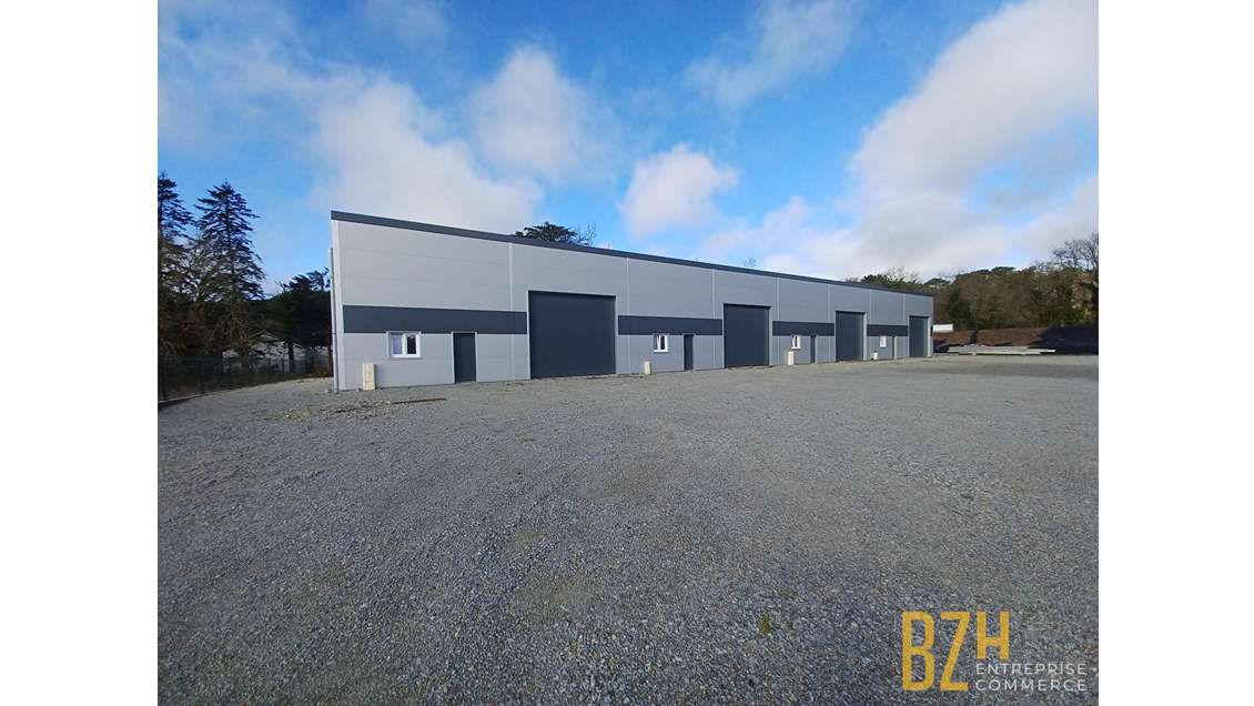 A louer local d'activité 200m² ZA Ploemeur