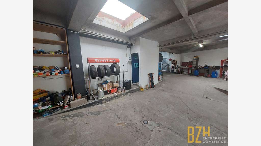 A louer local d activités 300m² sur Hennebont