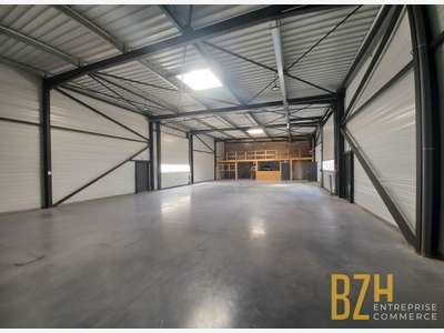 A louer local d'activité 386m² à Landevant Lorient