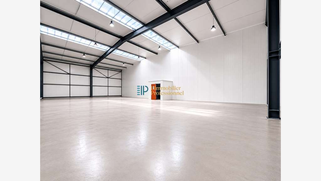 Entrepôt de 276m² à louer à Lorient Caudan
