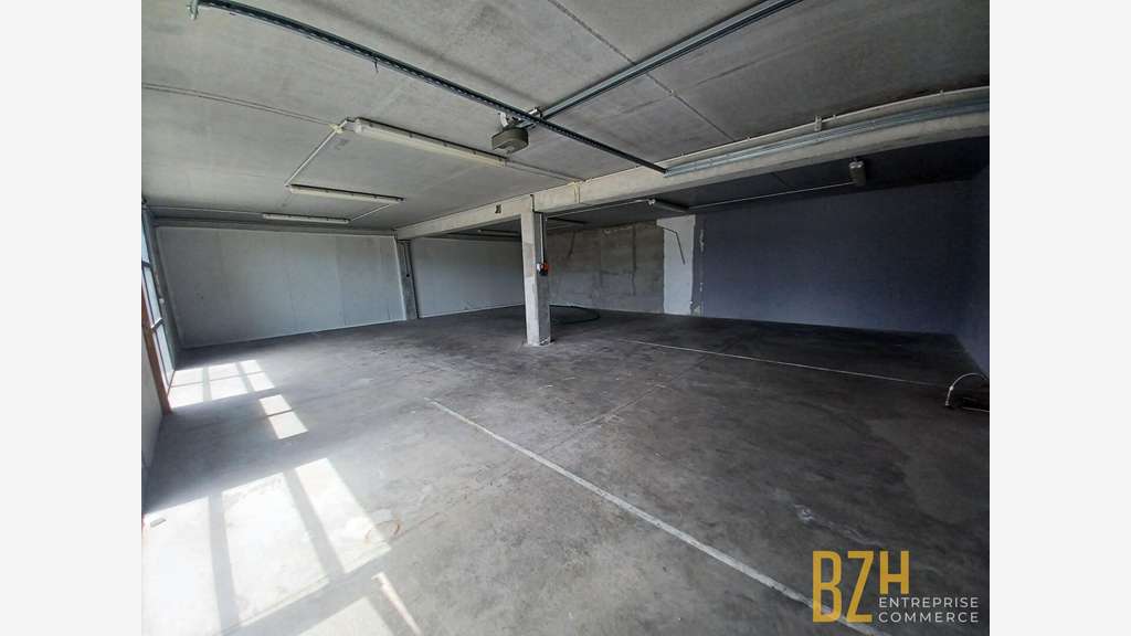 A louer local d'activité 270m² à Kervignac