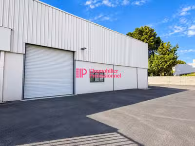 Entrepôt à louer de 300m² à Lorient La base