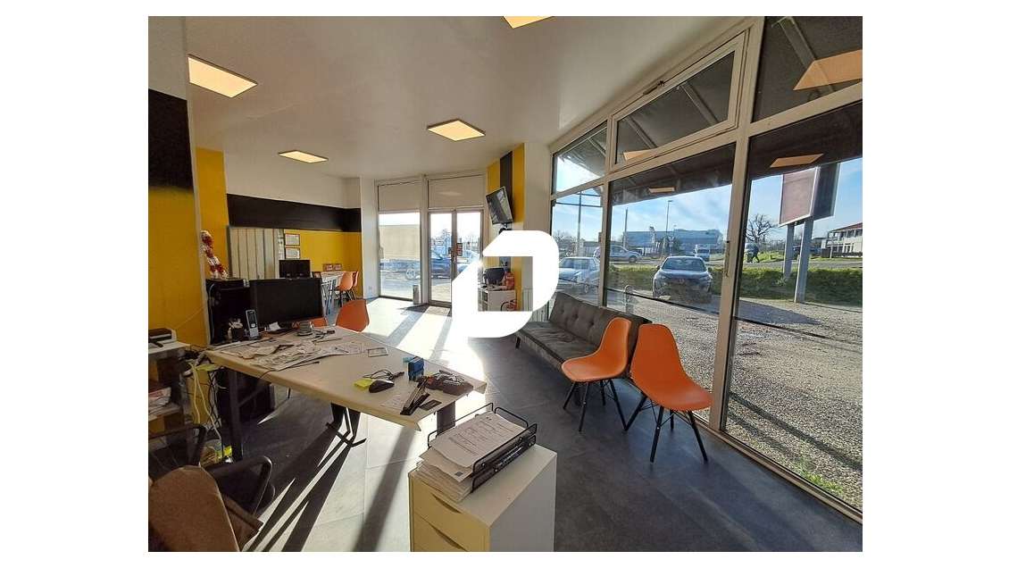 A louer Local d'activité 235m² Lormont