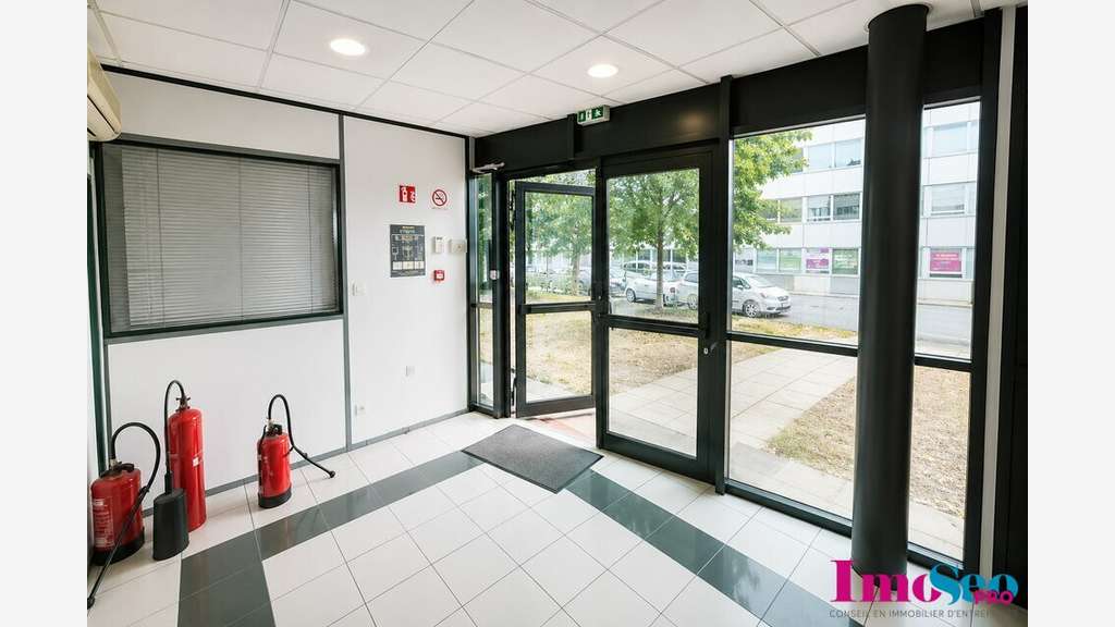 Entrepôt Logistique à louer LORMONT