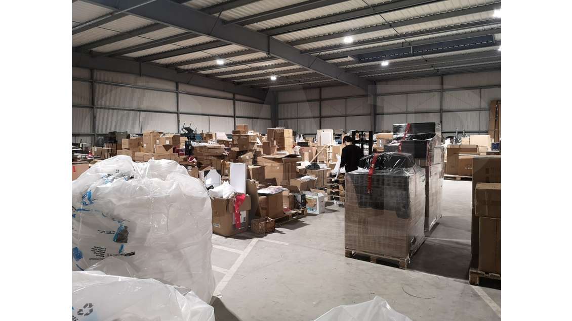 A louer entrepôt 560m² accès PL facile à Loudéac