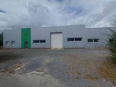 A louer local d'activités 853m² agglo Laval