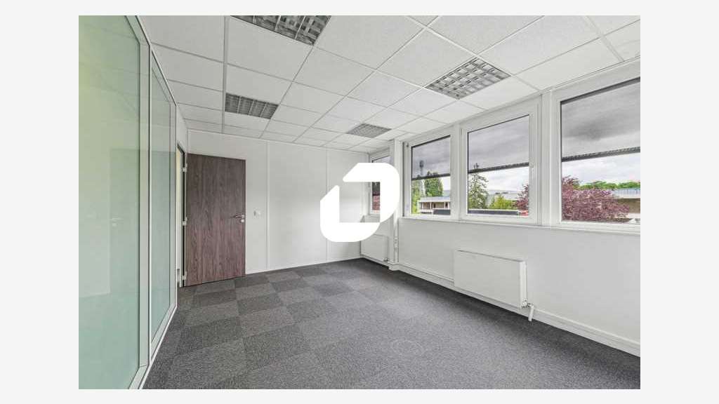 A louer Local d'activité 2280m² Louvres