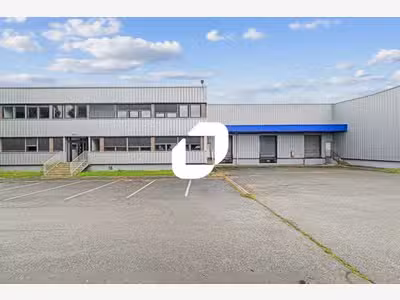A louer Local d'activité 2280m² Louvres