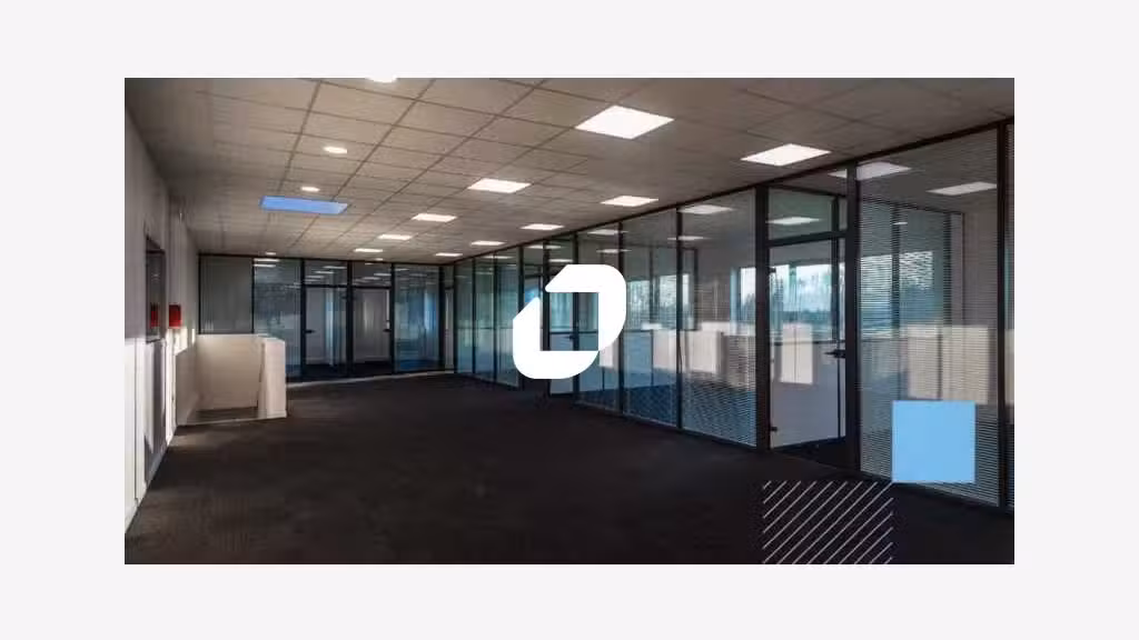 A louer Local d'activité 1756m² Louvres