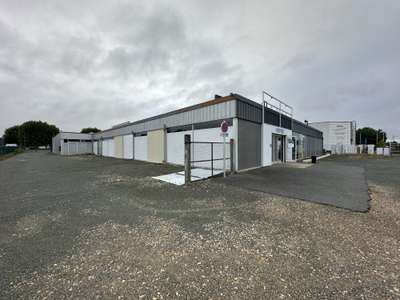 Location Locaux d'activités - Entrepôts à Lucé