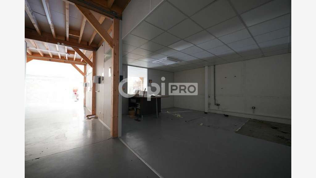 A louer local d'activité bureaux 196m² Lyon 69003