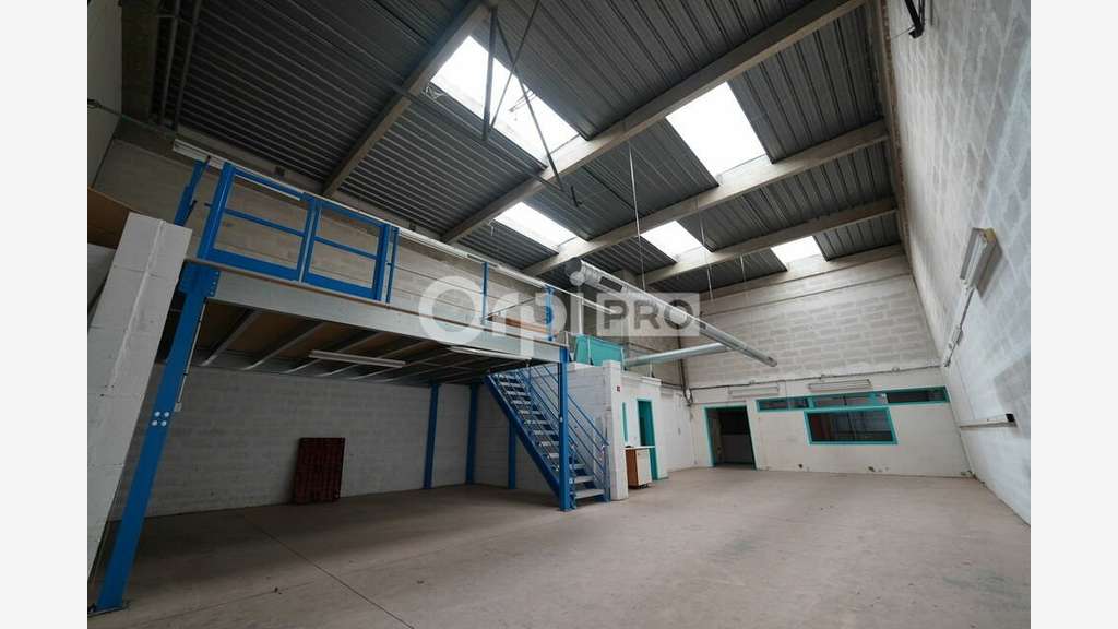 A louer local d'activité bureaux 196m² Lyon 69003