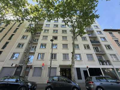 Location Locaux d'activités - Entrepôts à Lyon 3e