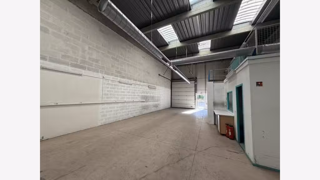 Local d'activité 193m² à louer à Lyon 3e