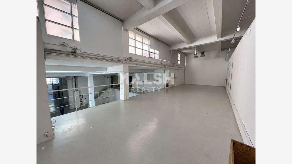 Local d'activités à LYON 5ème - A LOUER - 470 m²