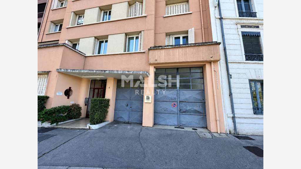 Local d'activités à LYON 5ème - A LOUER - 470 m²