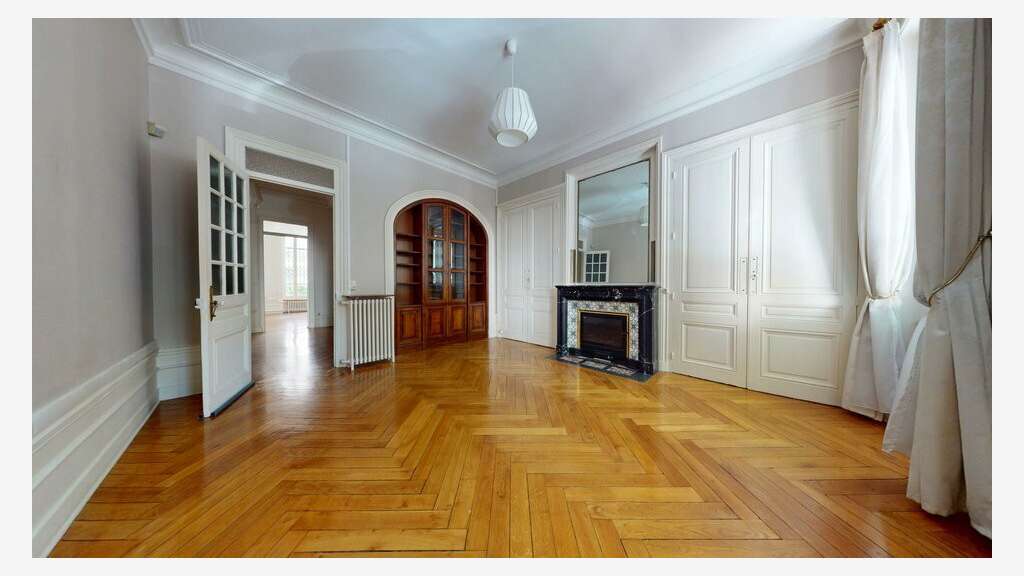 Bureaux de 102m² à louer à Lyon 69006