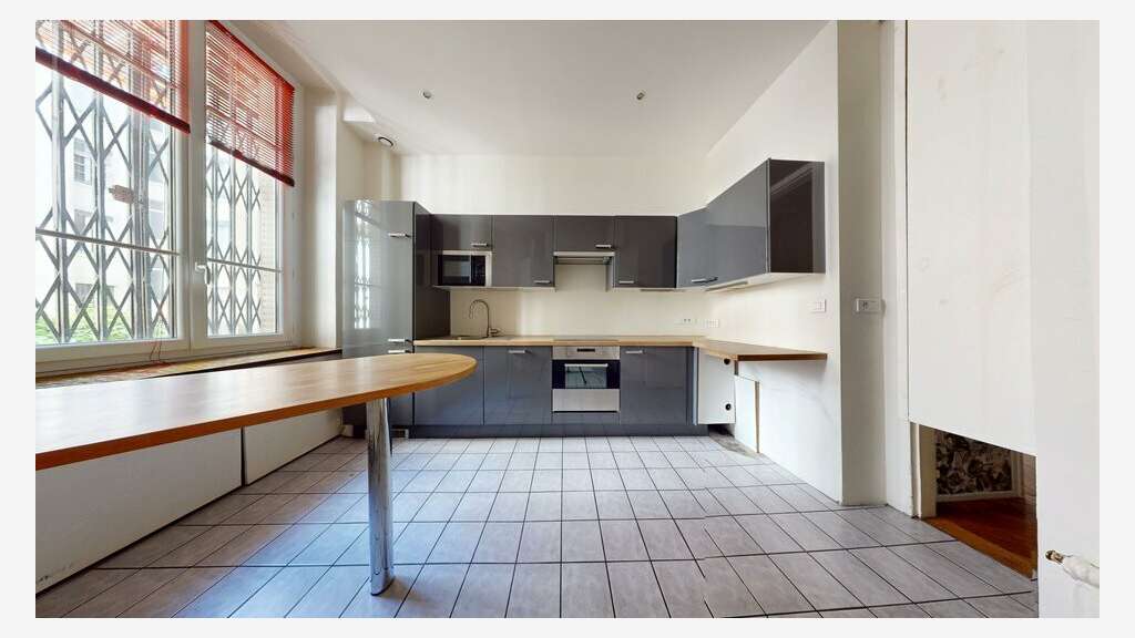 Bureaux de 102m² à louer à Lyon 69006