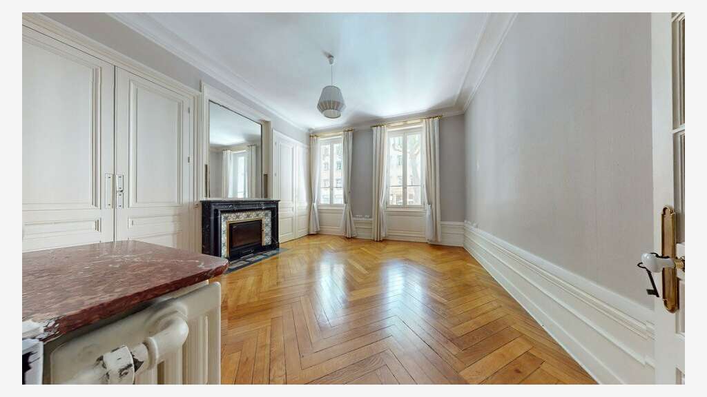 Bureaux de 102m² à louer à Lyon 69006