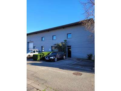 Location Locaux d'activités - Entrepôts à Lyon 7e