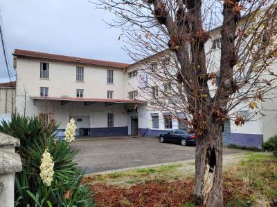 Location Locaux d'activités - Entrepôts à Lyon 3e